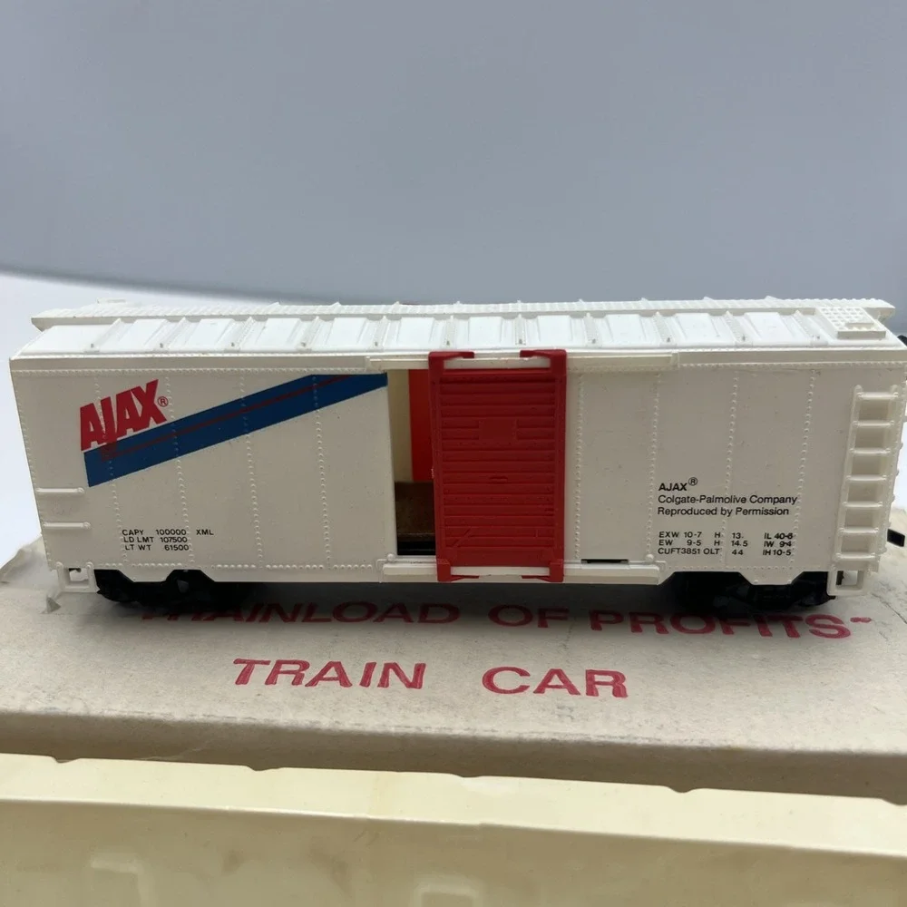 Life-Like HO Scale 